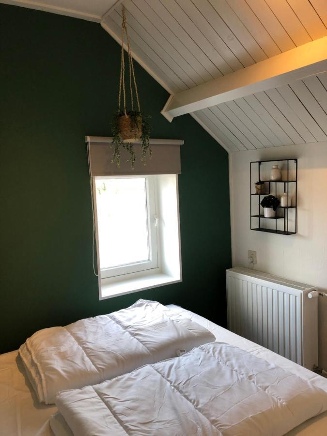 Huisje Op Den Diek Sint Kruis Eksteriør billede