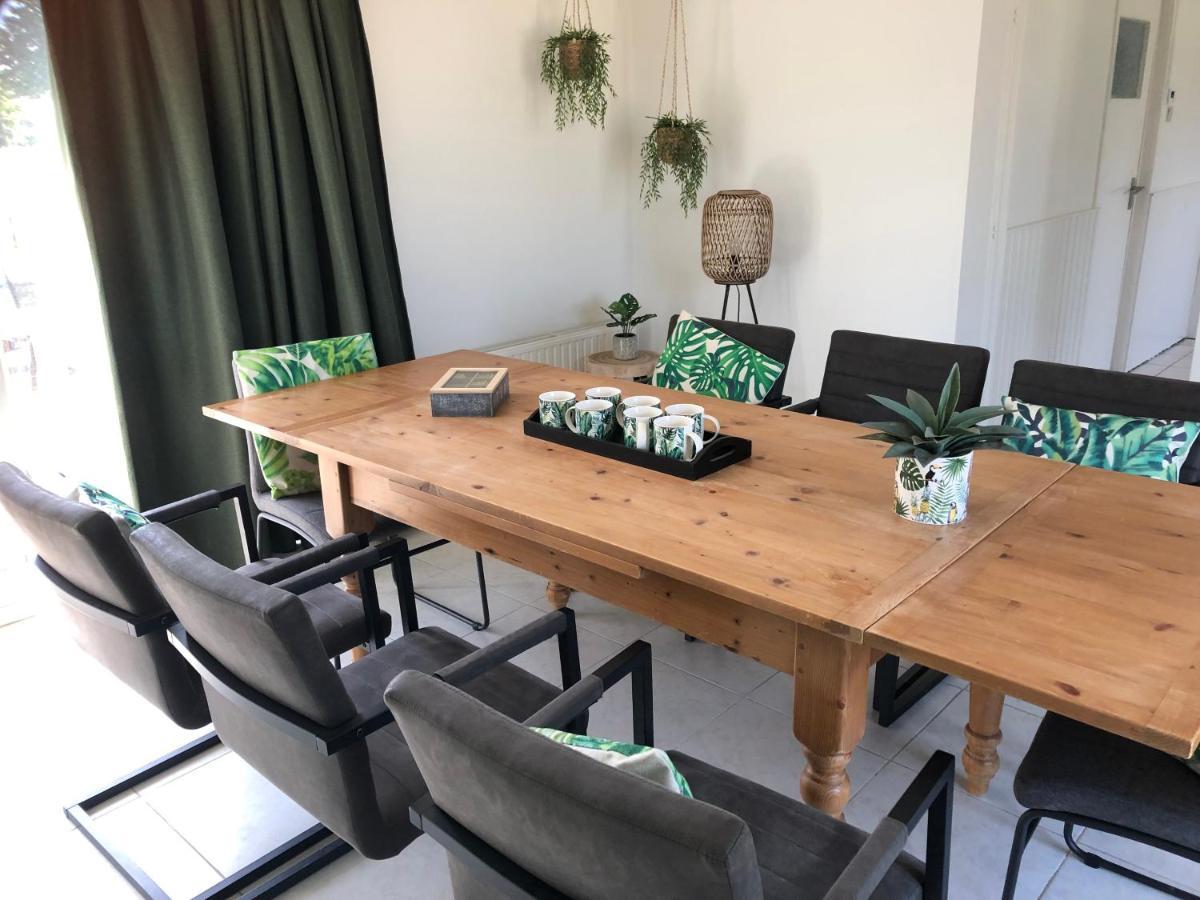 Huisje Op Den Diek Sint Kruis Eksteriør billede